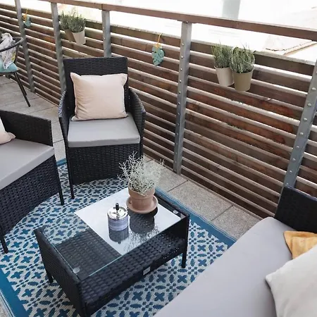 Ruhige Welle Eller Selbst-check-in Apartment Dusseldorf